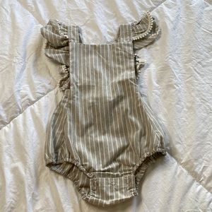 Cross back ruffle romper